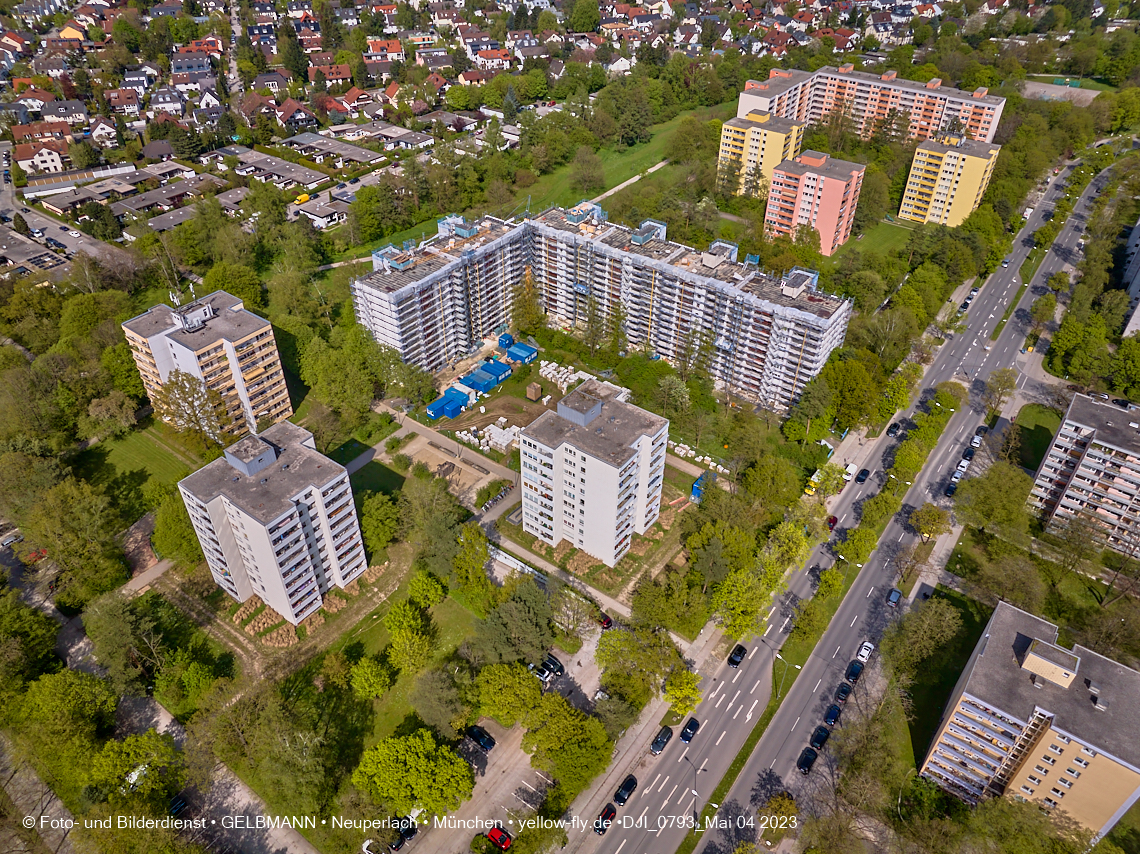 04.05.2023 - Sanierung am Karl-Marx-Ring 11-21 in Neuperlach